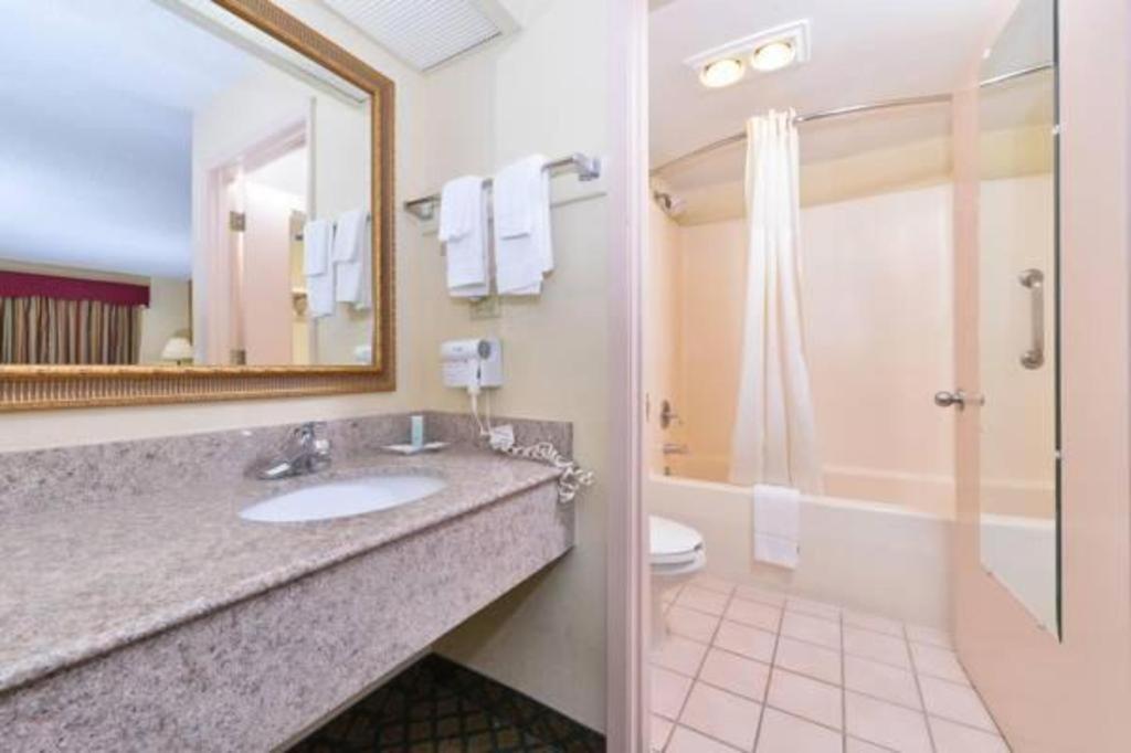 Quality Inn Brookhaven Exterior foto