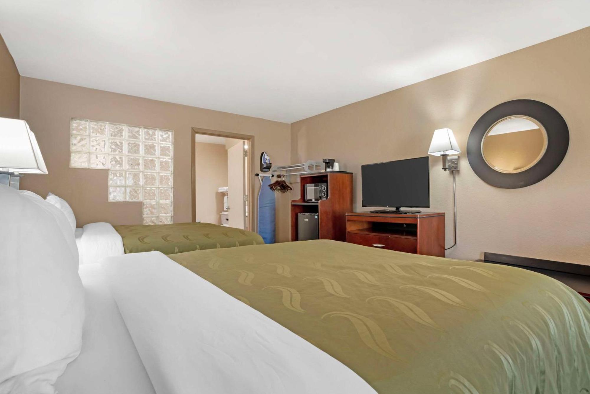 Quality Inn Brookhaven Exterior foto